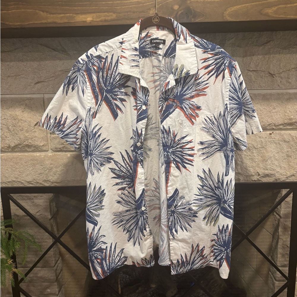 Express Navy and Cream Abstract Shirt - L